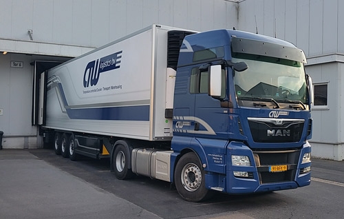 truck met oplegger CTW logistics heerlen